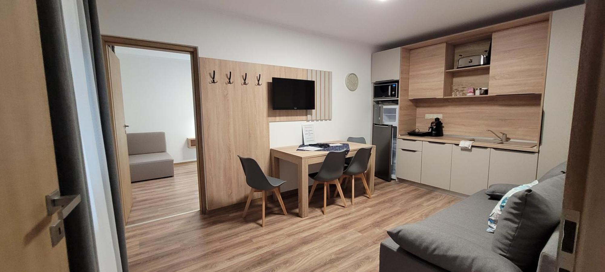 Csaladi Kikoeto Apartman Gyula Dış mekan fotoğraf