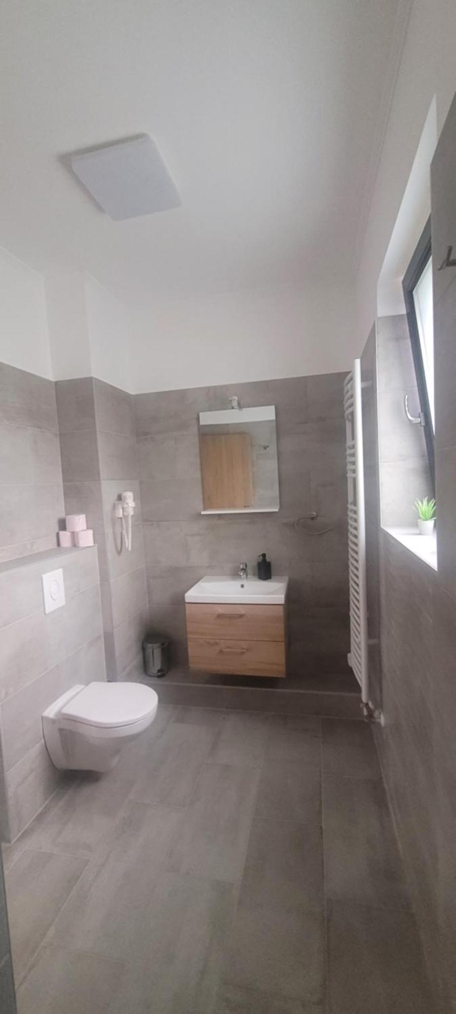 Csaladi Kikoeto Apartman Gyula Dış mekan fotoğraf