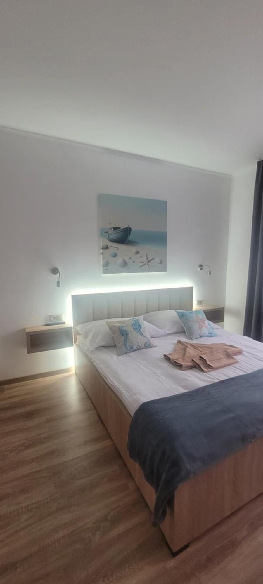 Csaladi Kikoeto Apartman Gyula Dış mekan fotoğraf
