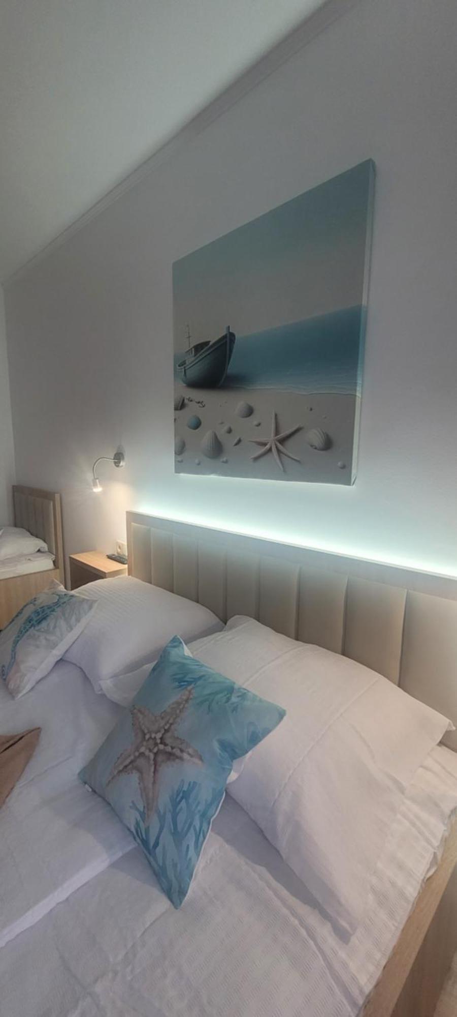 Csaladi Kikoeto Apartman Gyula Dış mekan fotoğraf