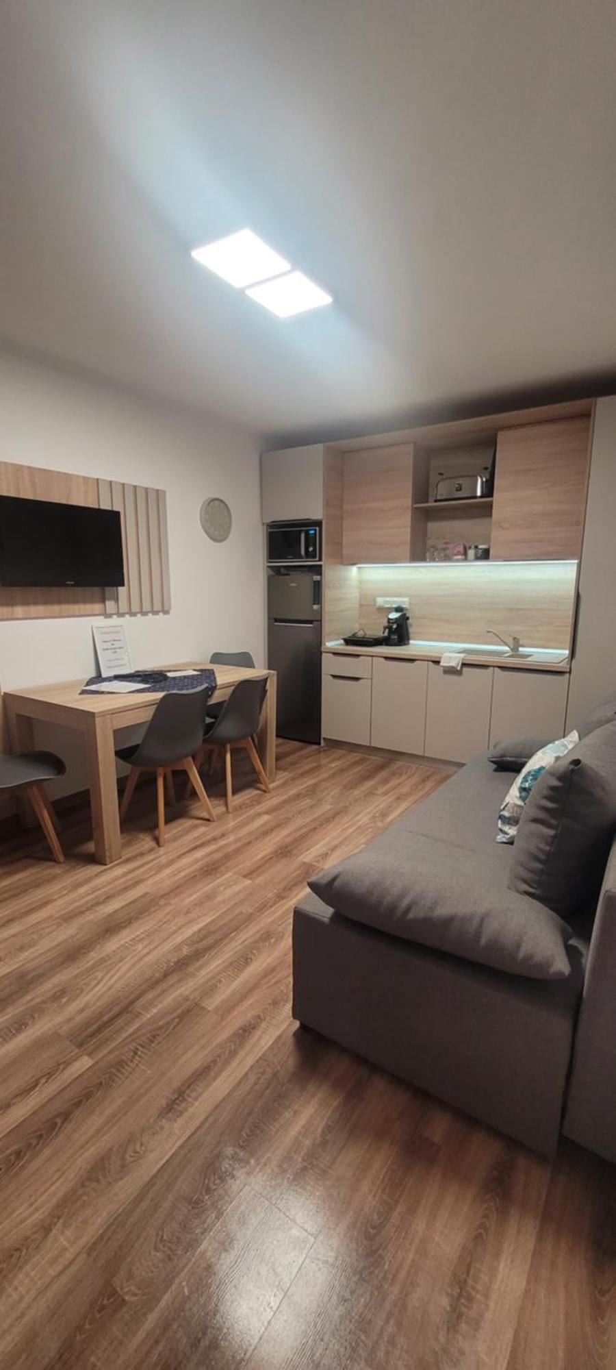 Csaladi Kikoeto Apartman Gyula Dış mekan fotoğraf