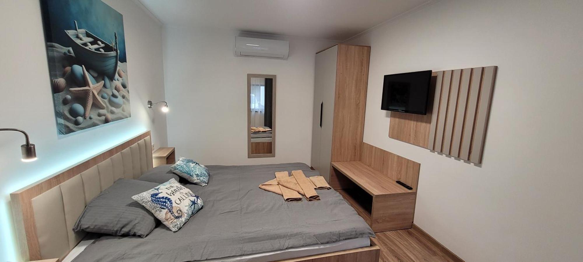 Csaladi Kikoeto Apartman Gyula Dış mekan fotoğraf