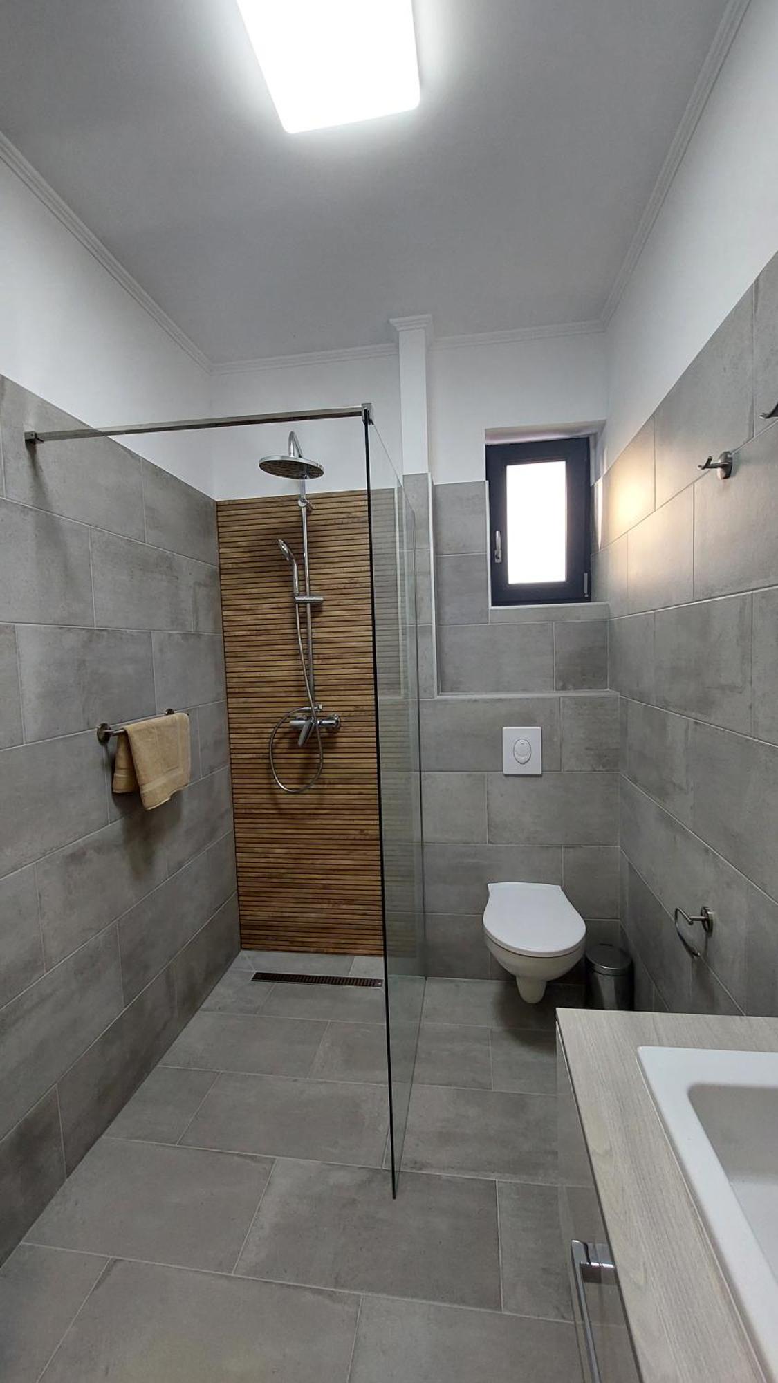 Csaladi Kikoeto Apartman Gyula Dış mekan fotoğraf