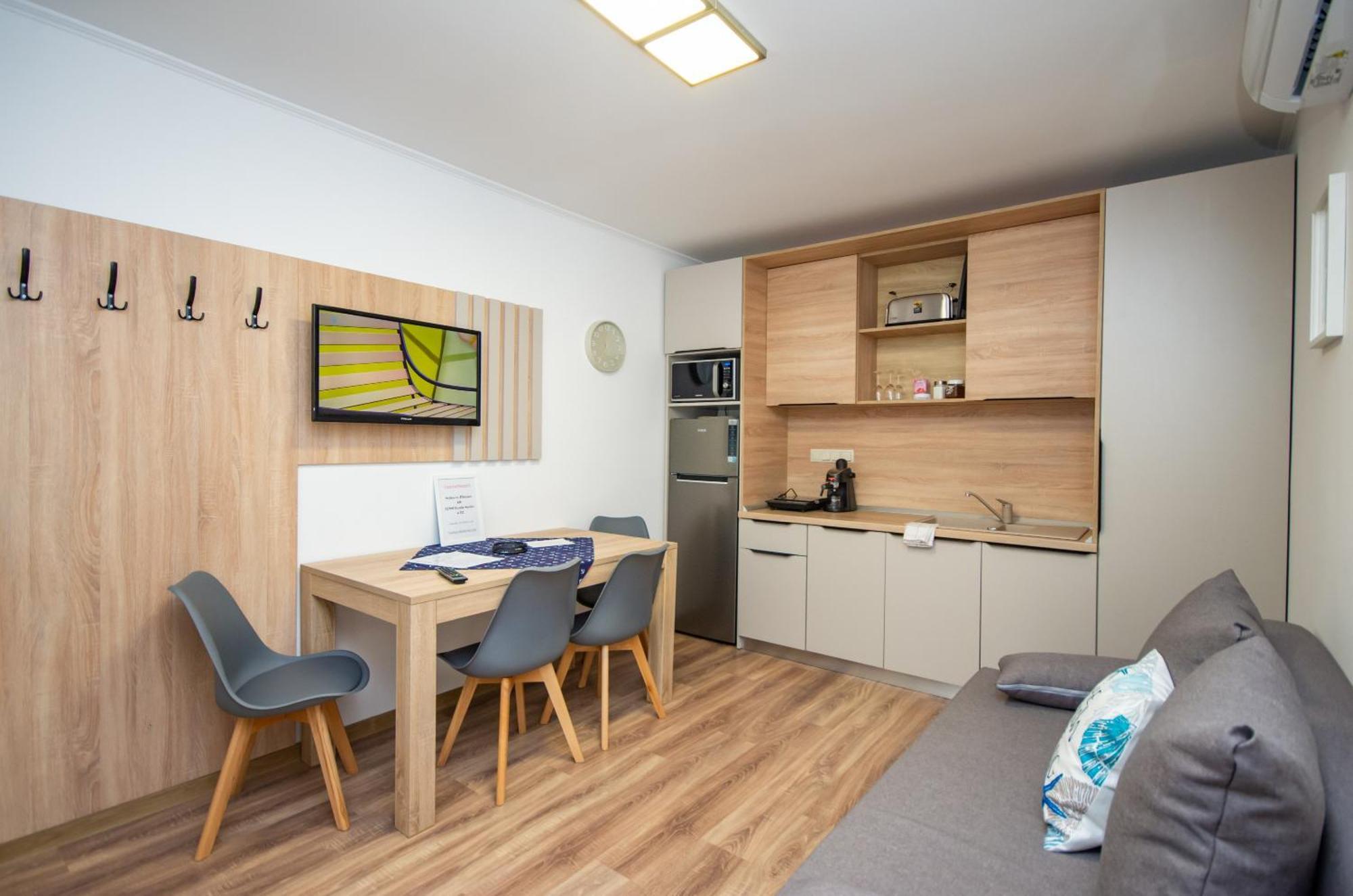Csaladi Kikoeto Apartman Gyula Dış mekan fotoğraf