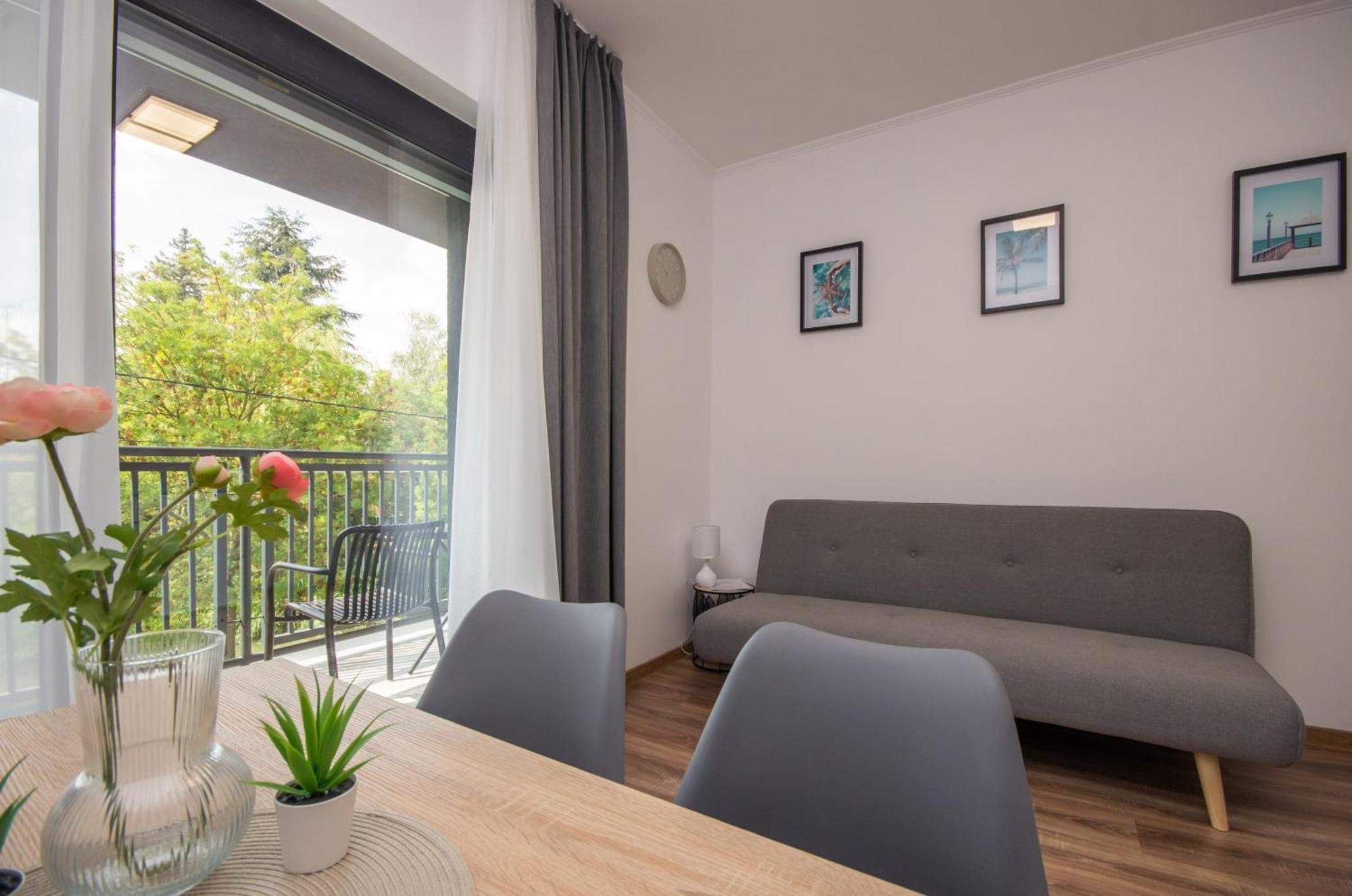 Csaladi Kikoeto Apartman Gyula Dış mekan fotoğraf